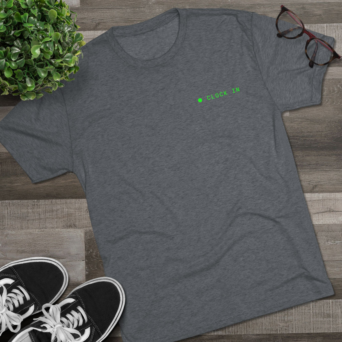 Minimal 'Hello, I'm' Green Dot Chest Tee - Casual Unisex Crew Shirt