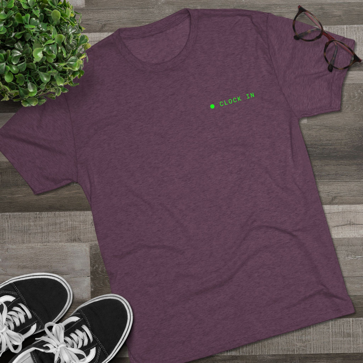 Minimal 'Hello, I'm' Green Dot Chest Tee - Casual Unisex Crew Shirt